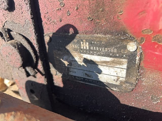 Image of Farmall Super C equipment image 1