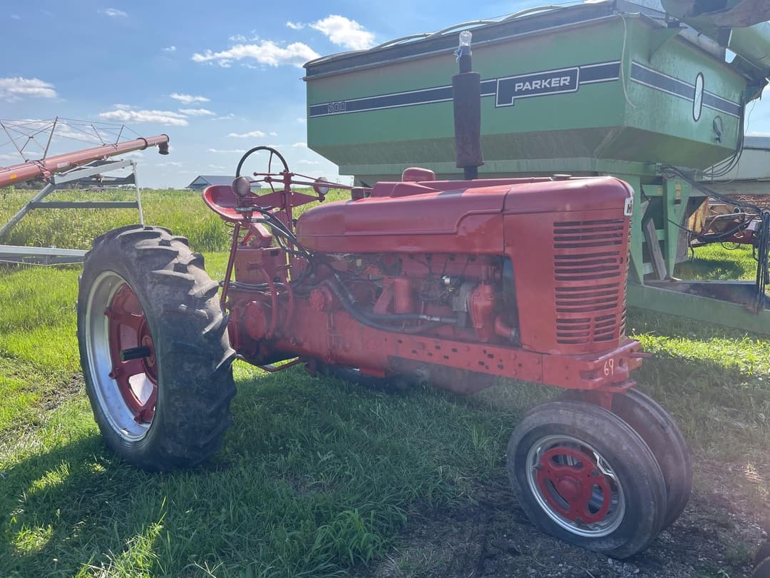 Image of Farmall Super M-TA Image 1