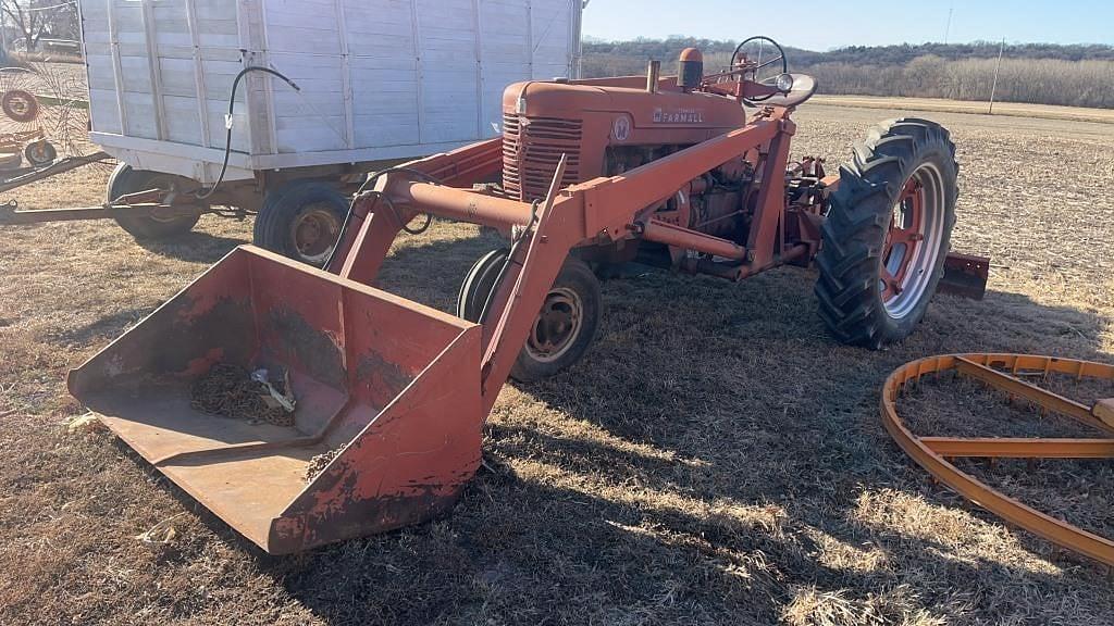 Image of Farmall Super M Primary image