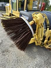 Main image Superior Broom DT80CT 8