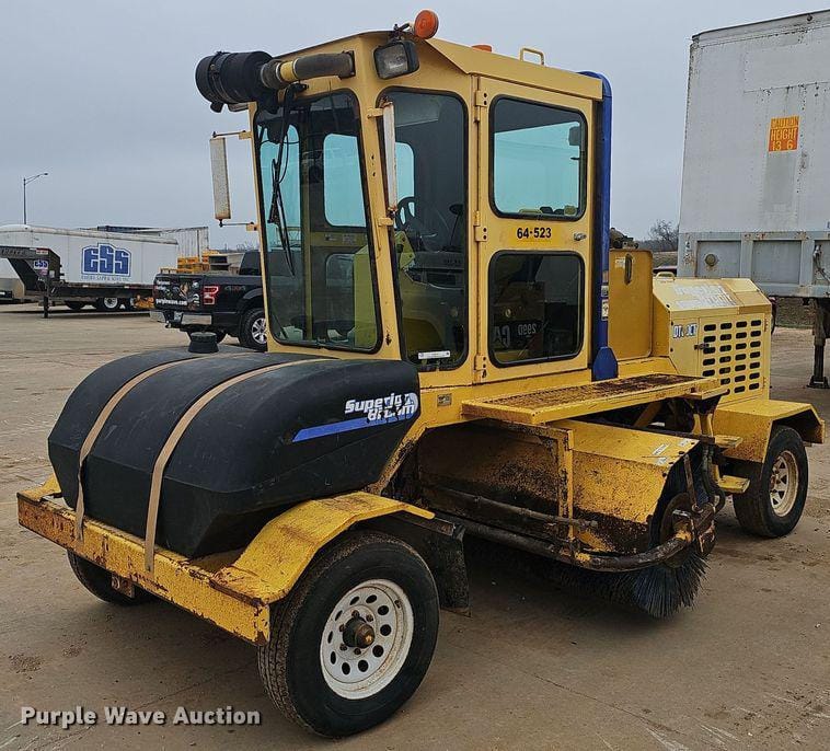 Main image Superior Broom DT80CT