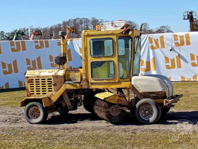 Image of Superior DT80J equipment image 4