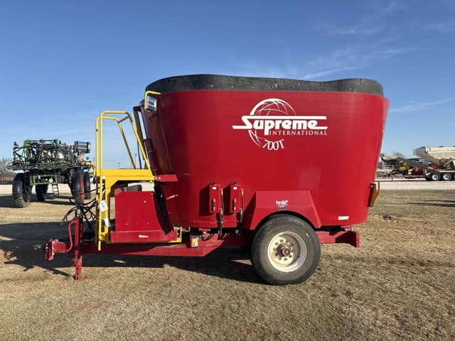 Image of Supreme 700T equipment image 1