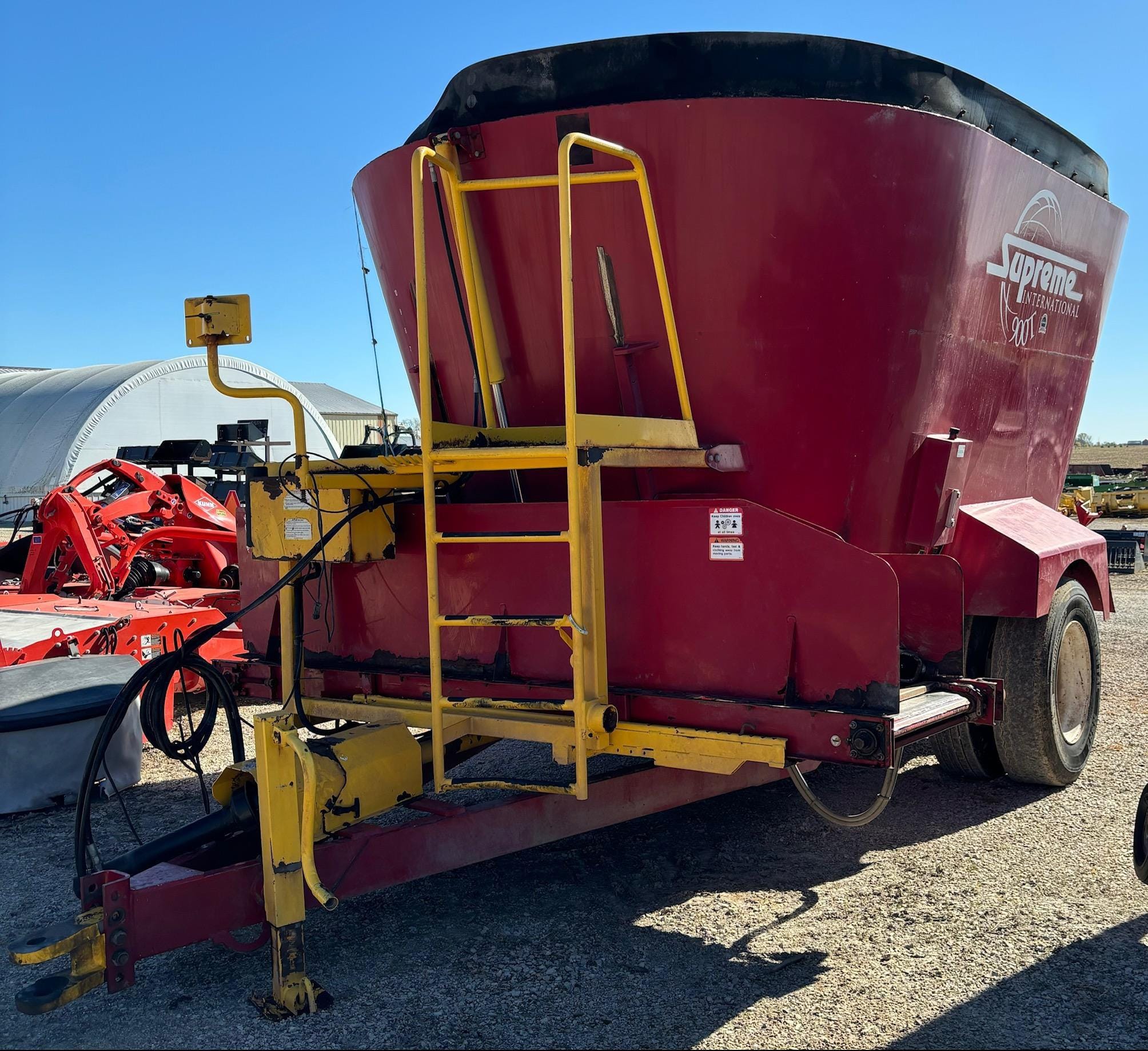 Main image Supreme 900T