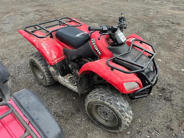 Image of Suzuki Quad Runner 250 equipment image 2