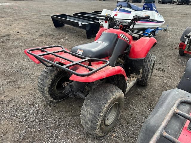 Image of Suzuki Quad Runner 250 equipment image 3