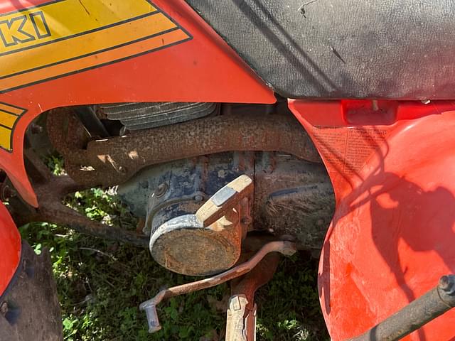 Image of Suzuki Quad Runner 250 equipment image 4