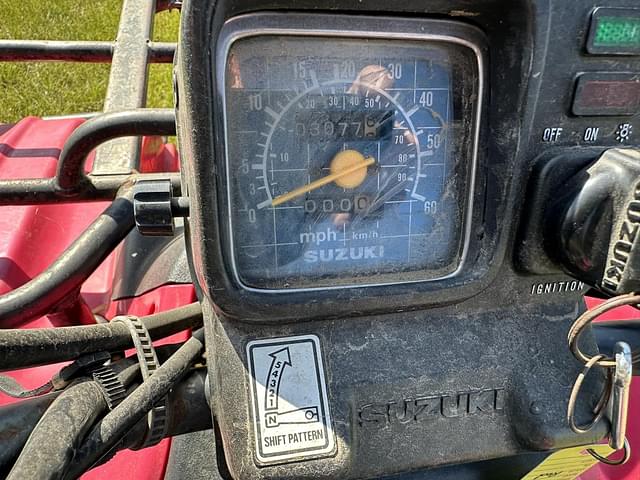 Image of Suzuki Quad Runner 250 equipment image 2