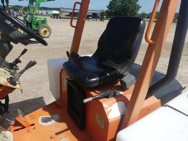 Image of Lay-Mor SM300 equipment image 4