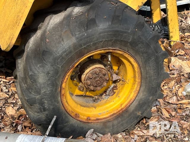 Image of Swinger 240-2 equipment image 3