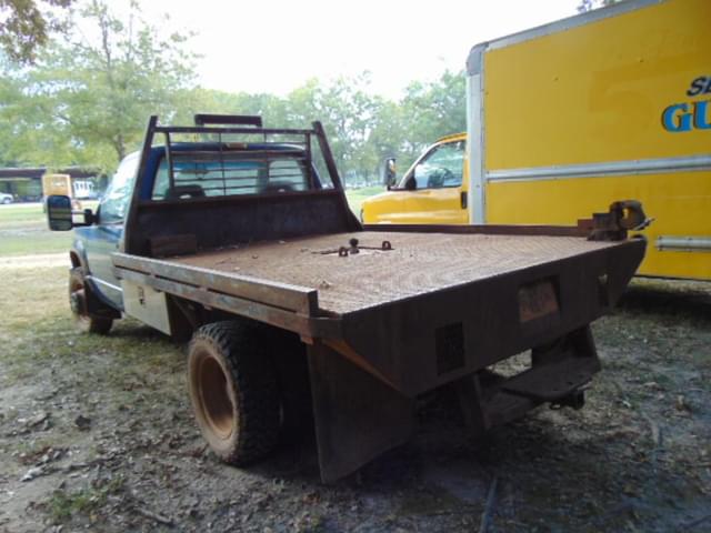 Image of Chevrolet C30 equipment image 4