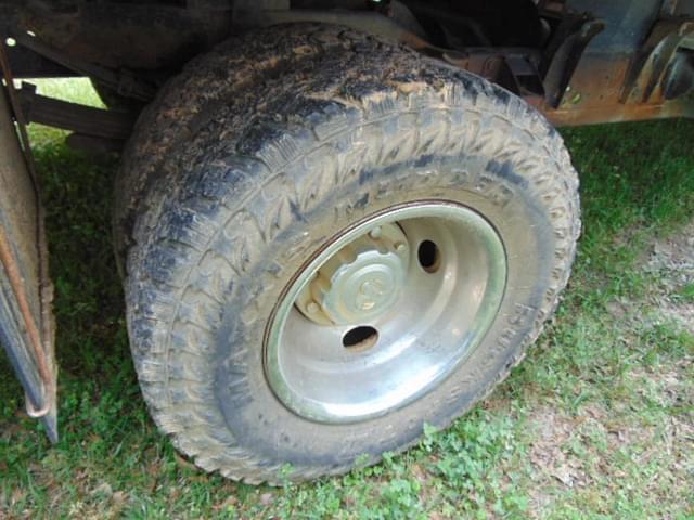 Image of Dodge Ram 3500 equipment image 2
