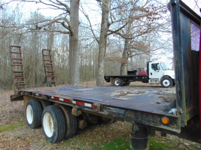 Image of International 4000 equipment image 2