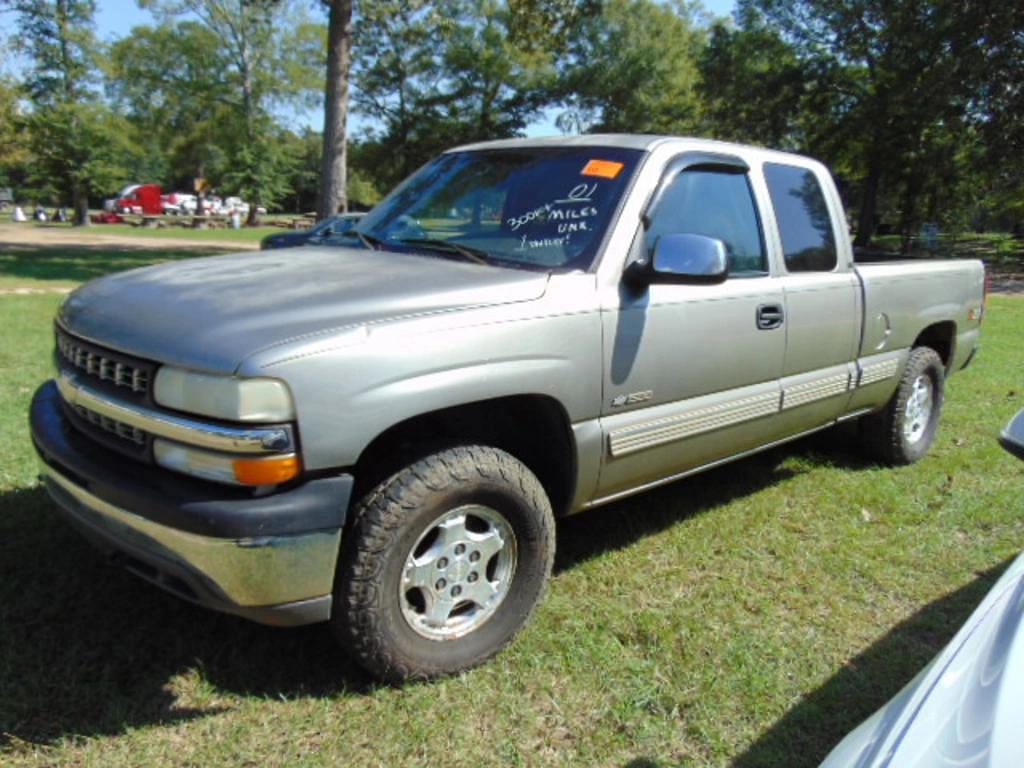 Image of Chevrolet 1500 Primary image