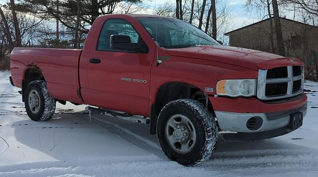 Image of Dodge Ram 2500 equipment image 1