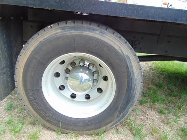 Image of International 4300 equipment image 2