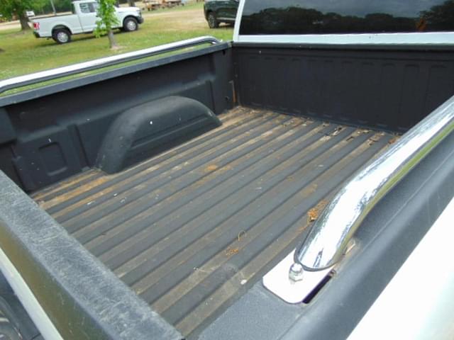 Image of GMC 1500 equipment image 3