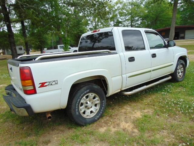 Image of GMC 1500 equipment image 1