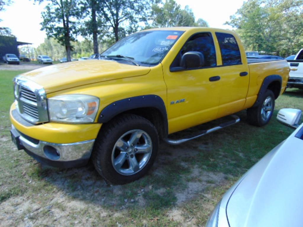 Image of Dodge Ram 1500 Primary image