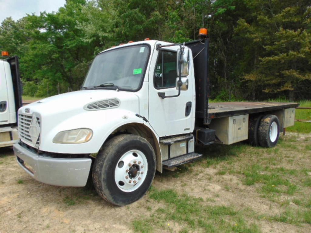 Image of Freightliner Business Class M2 Primary image