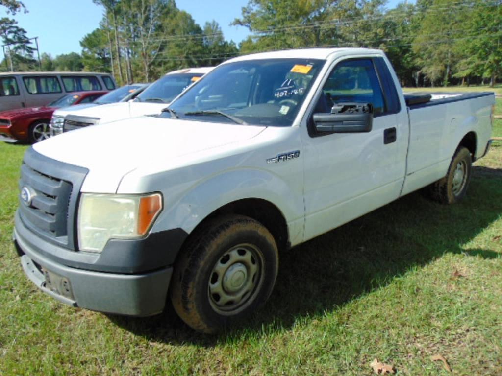 Image of Ford F-150 Primary image