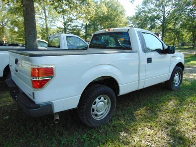 Image of Ford F-150 equipment image 1