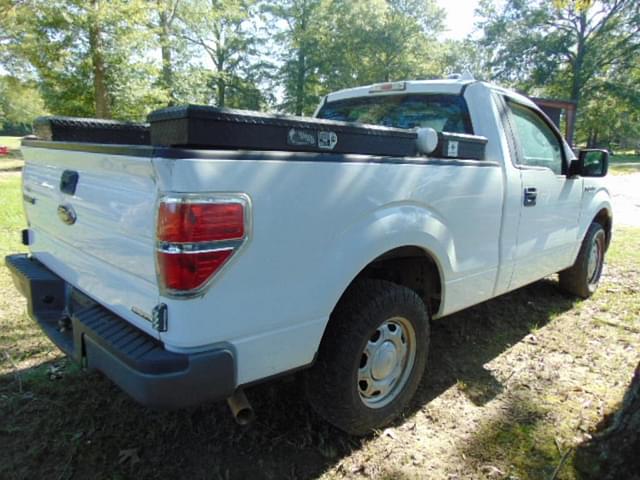 Image of Ford F-150 equipment image 1