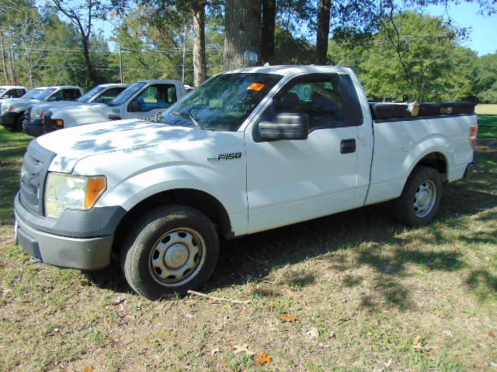 Image of Ford F-150 Primary image