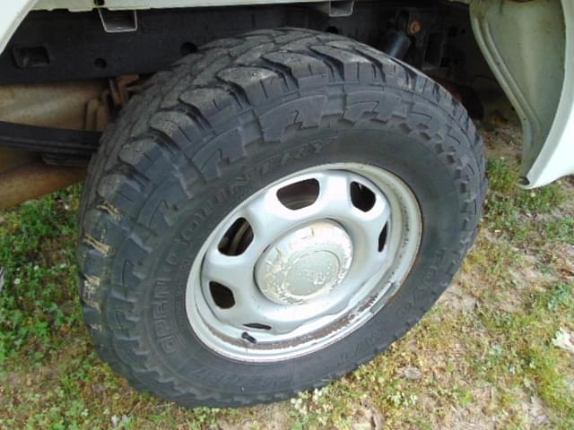 Image of Ford F-150 equipment image 3