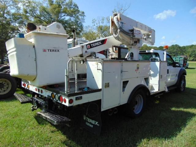 Image of Ford F-550 equipment image 1