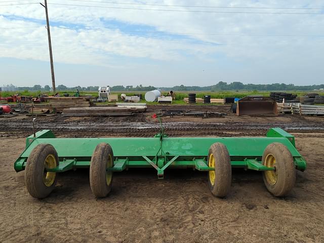 Image of John Deere 115 equipment image 2