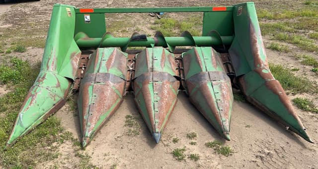 Image of John Deere 443 equipment image 1