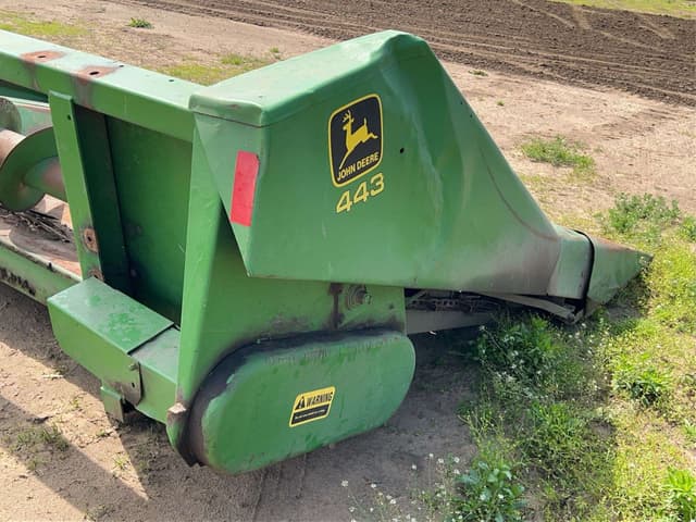 Image of John Deere 443 equipment image 4