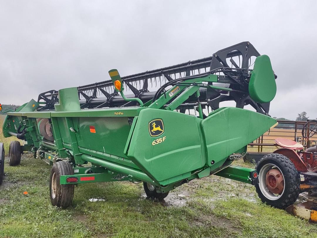 Image of John Deere 635F Primary image