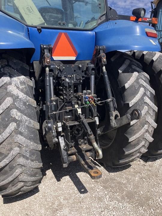 Image of New Holland T8.390 equipment image 3