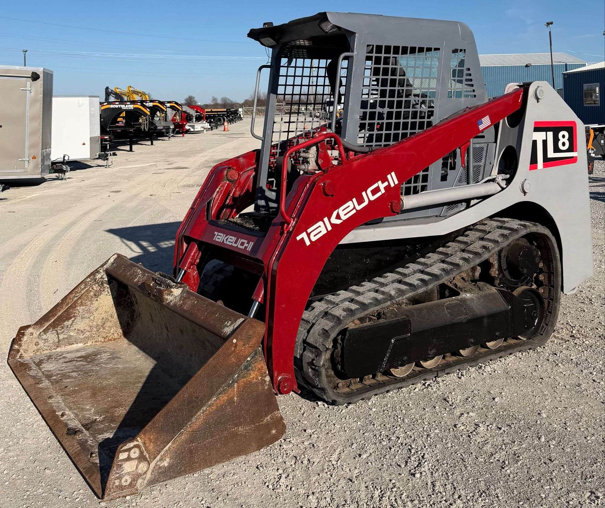 Takeuchi TL8 Equipment Image0