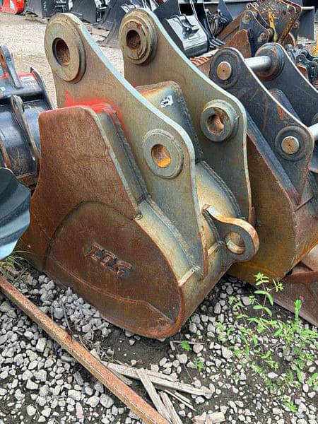 Image of Tag Excavator Bucket Primary image