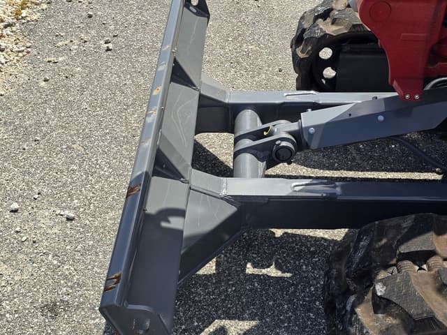 Image of Takeuchi TB260 equipment image 3