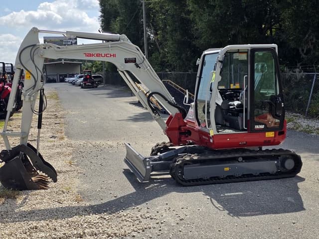 Image of Takeuchi TB260 equipment image 1
