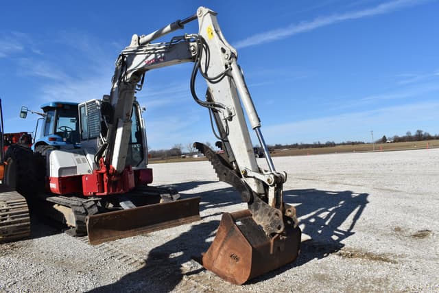 Image of Takeuchi TB280FR equipment image 2