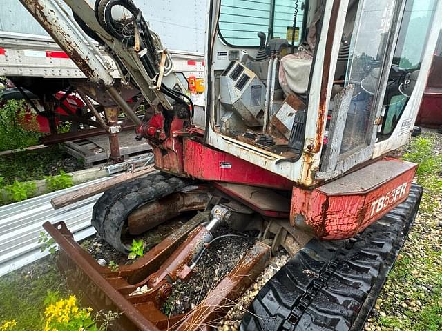 Image of Takeuchi TB53FR equipment image 3