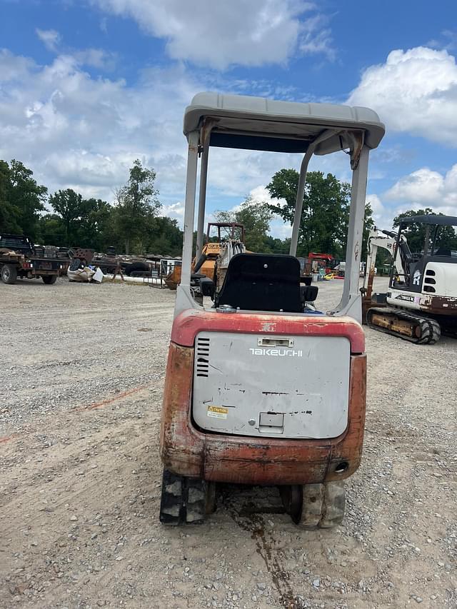Image of Takeuchi TB015 equipment image 2