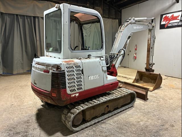 Image of Takeuchi TB035 equipment image 4