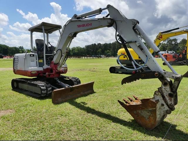 Image of Takeuchi TB135 equipment image 1