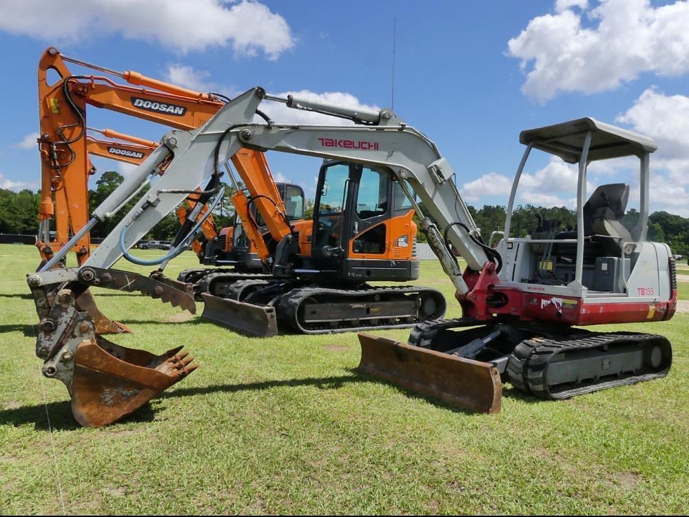 Image of Takeuchi TB135 Primary image