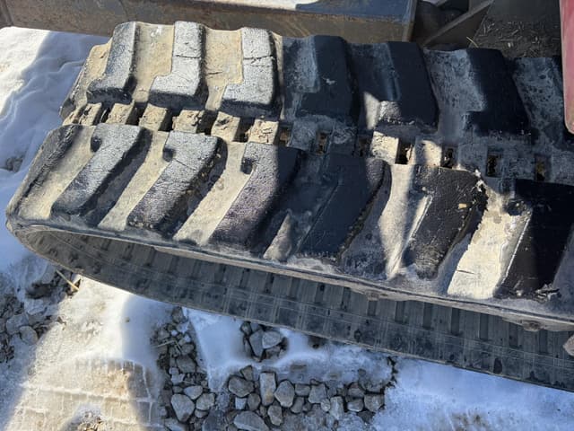 Image of Takeuchi TB135 equipment image 3