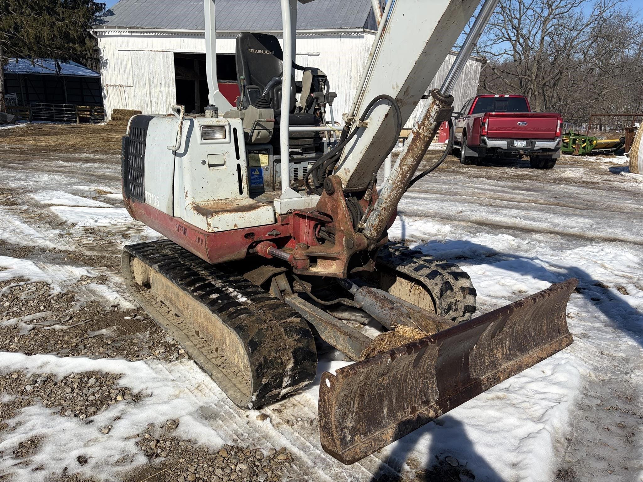 Takeuchi TB135 Equipment Image0