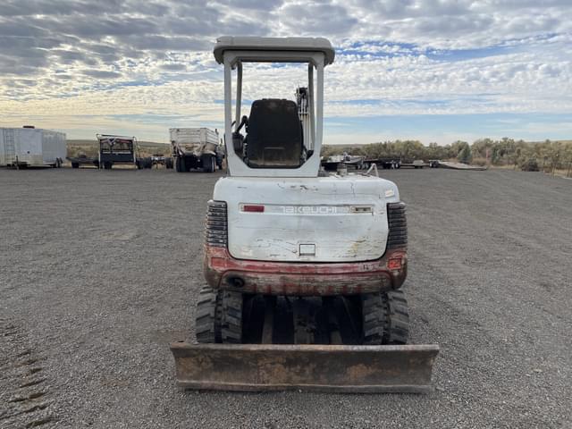 Image of Takeuchi TB135 equipment image 4