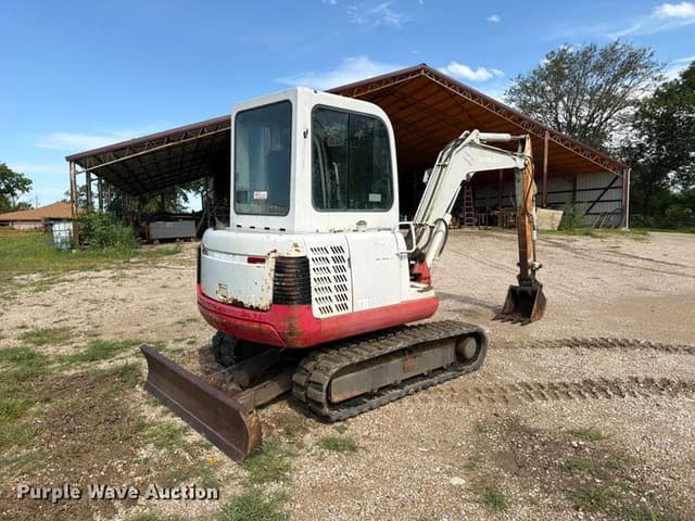 Image of Takeuchi TB135 equipment image 4
