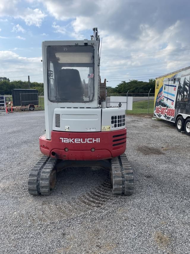 Image of Takeuchi TB138FR equipment image 4